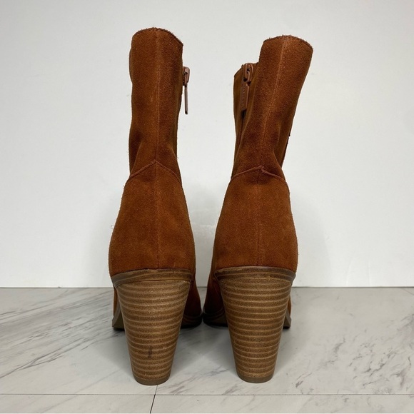 Blondo Wayde Brown Suede Western Bootie 10 - Picture 3 of 14